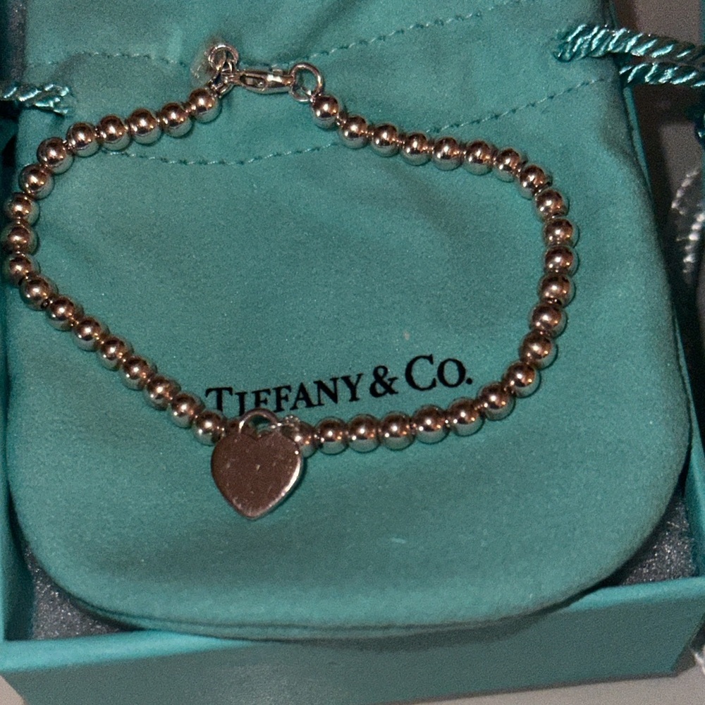 Tiffany & Co. Silver Heart Charm Bracelet - Picture 2 of 7